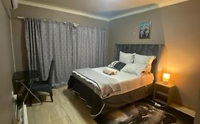 20 Ernest Self Catering